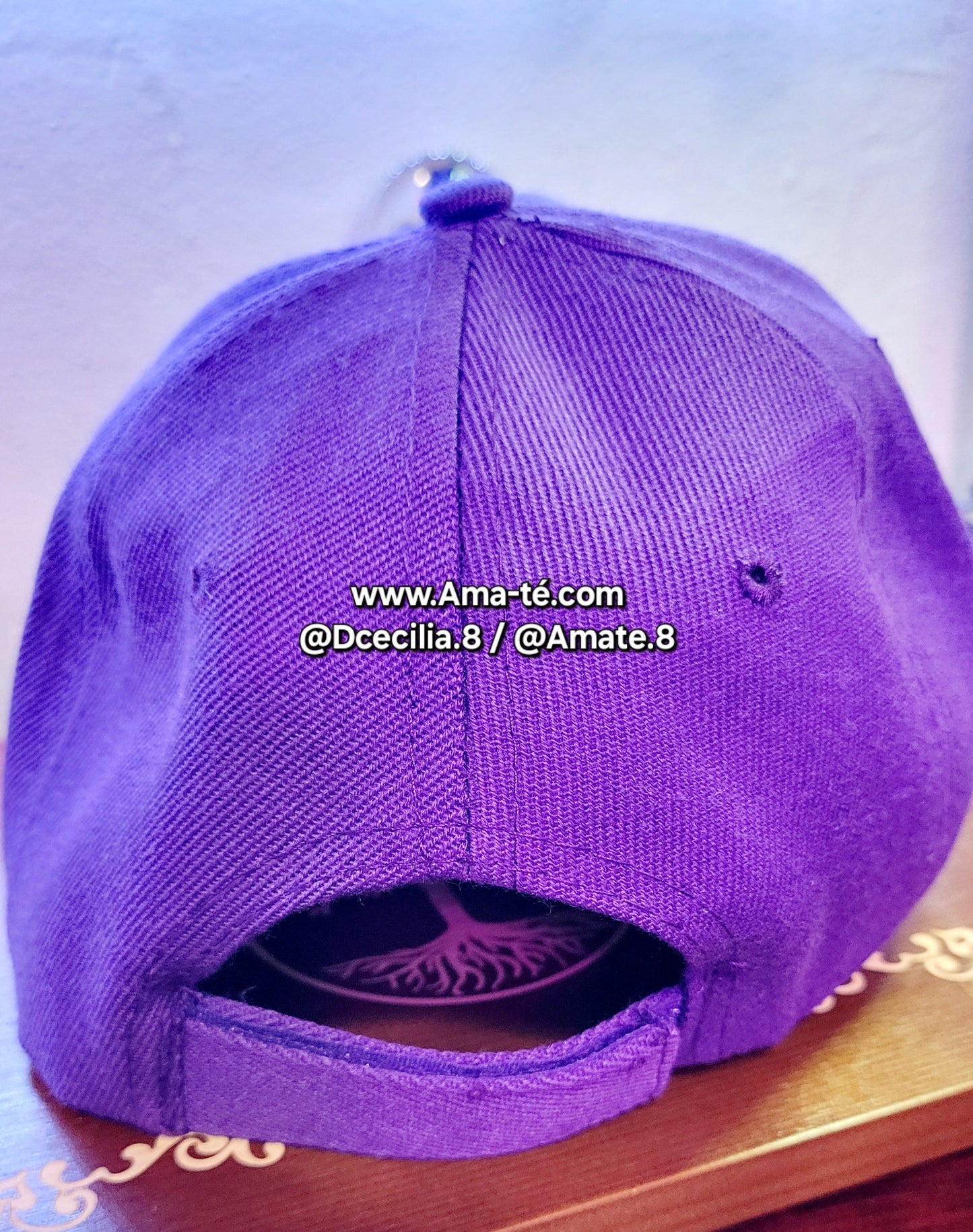 "El Bien Ya Gano" Gorros | Purple Hats